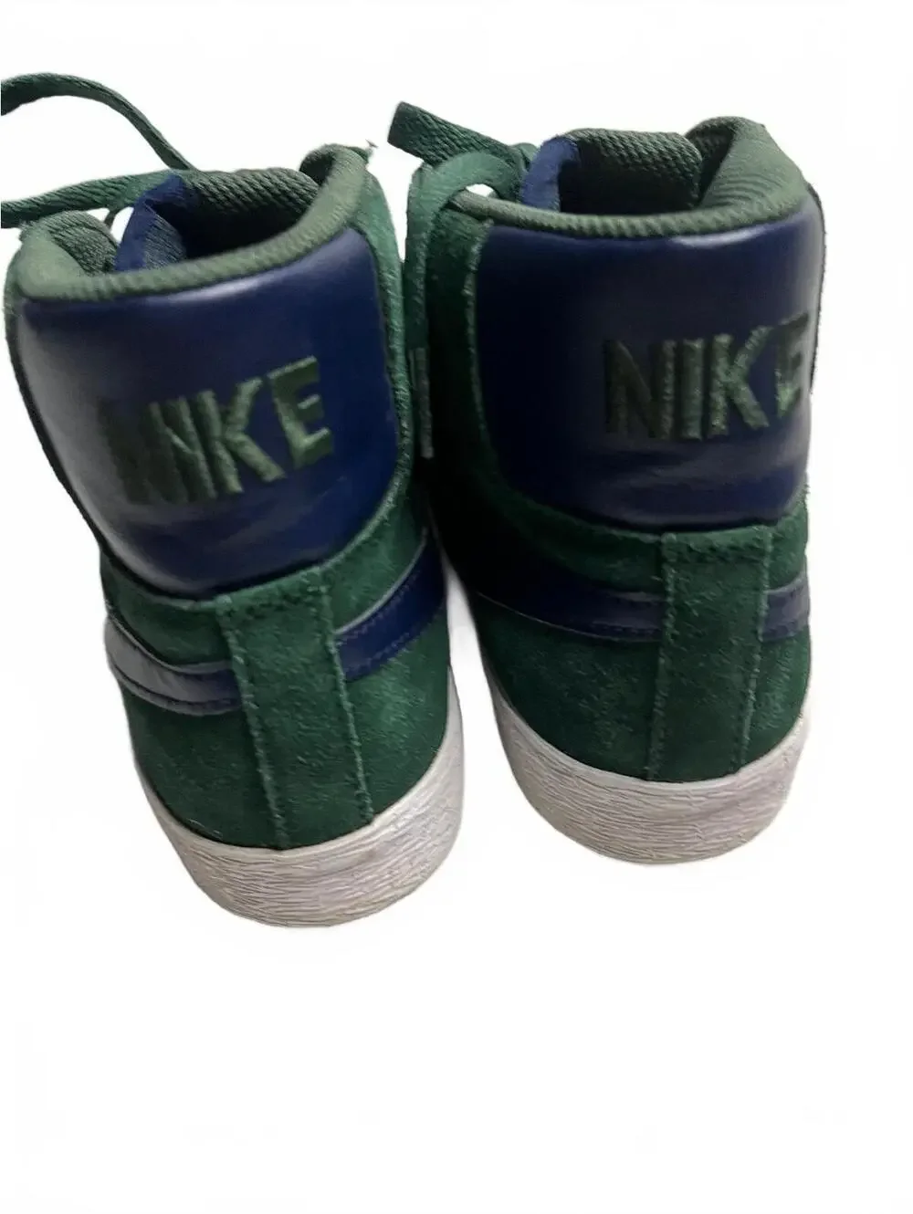 Nike green show